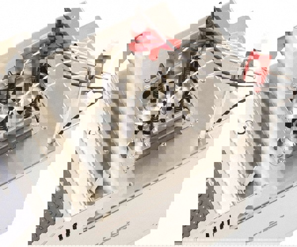 Holder: Use with Fluke 6109A